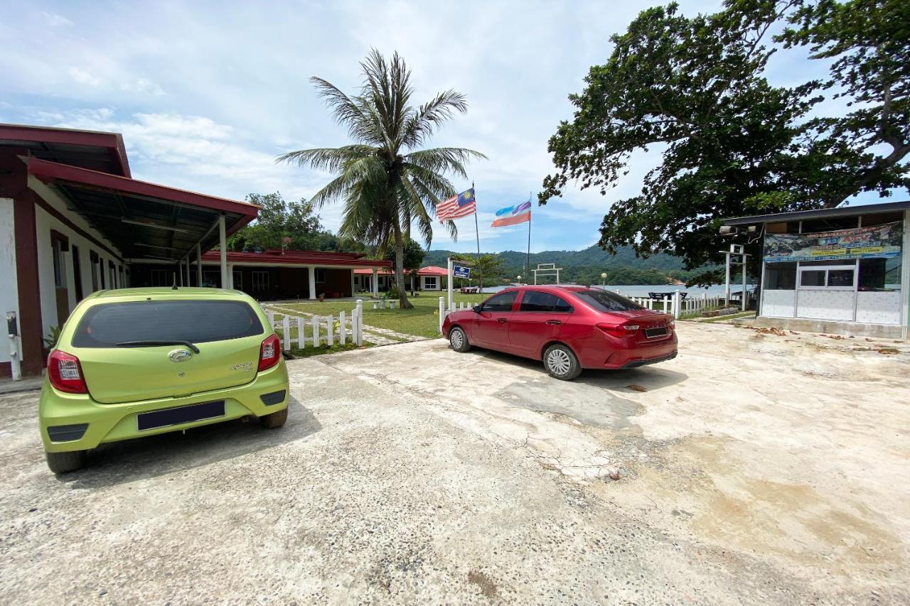 Oyo 90317 Ambong Bay Resthouse Hotell Kota Kinabalu Exteriör bild