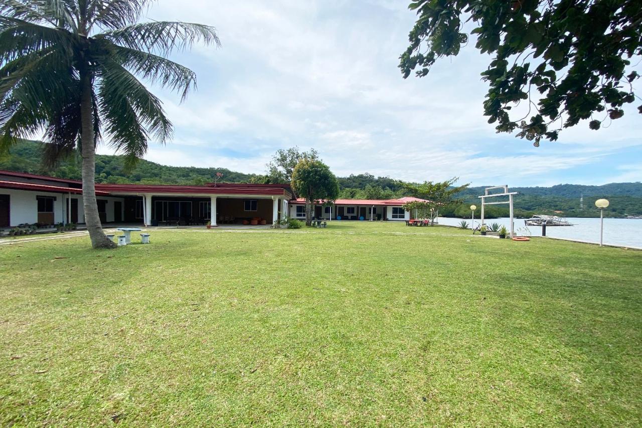 Oyo 90317 Ambong Bay Resthouse Hotell Kota Kinabalu Exteriör bild
